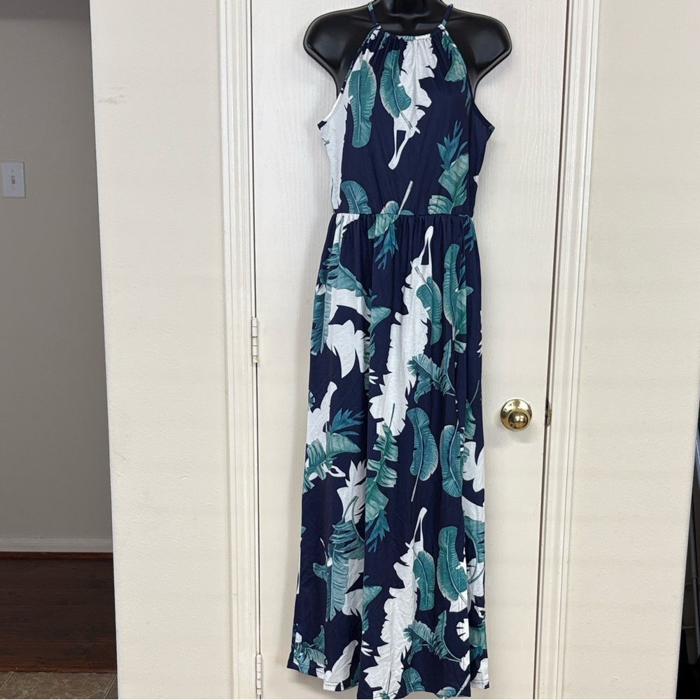 Kilig Floral Maxi Halter Dress
